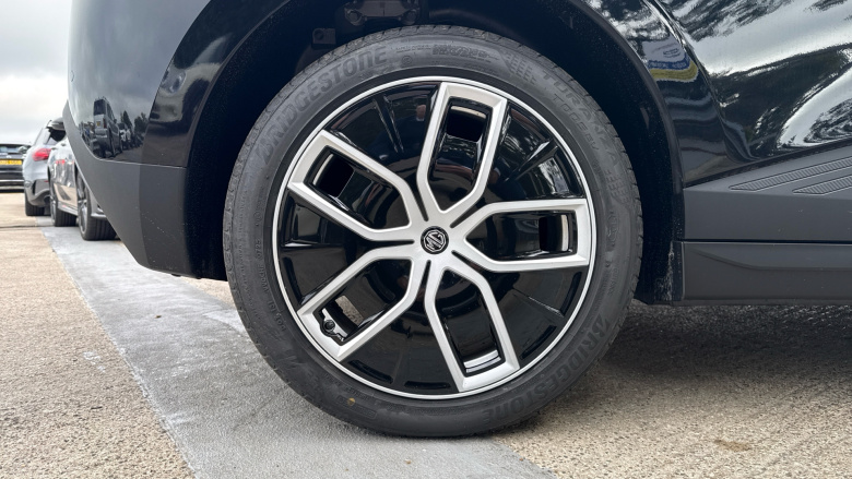 MG MG4 150kW Trophy EV Long Range 64kWh 5dr Auto Electric Hatchback